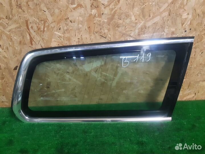 Volvo XC70 2008-2016 стекло правое боковое заднее