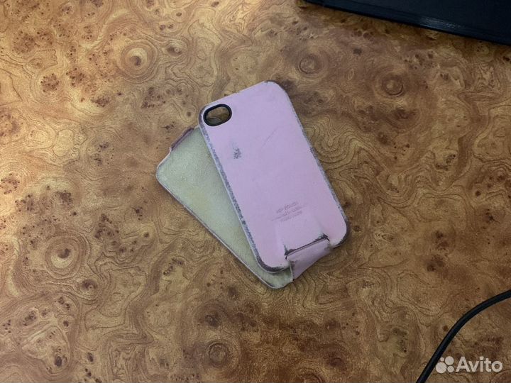 Чехол на iPhone 4