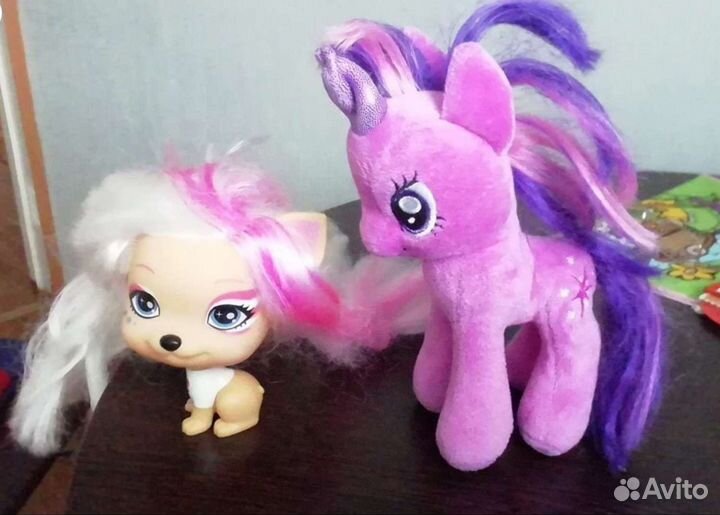 Грызунки, подвески, машинки для маленьких