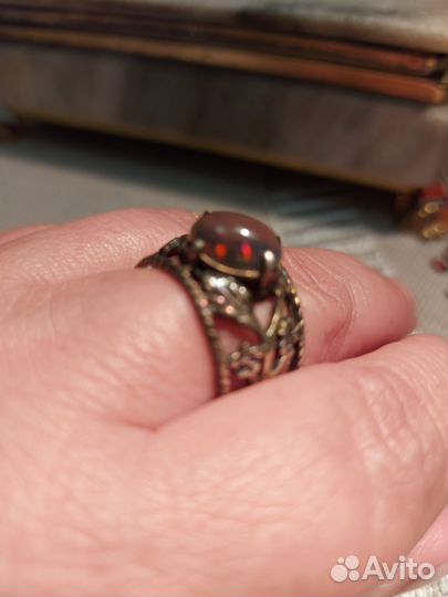 Серебряное кольцо женское