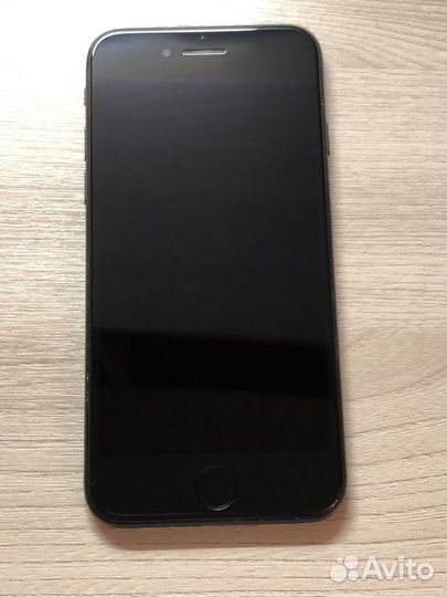 iPhone 7, 32 ГБ