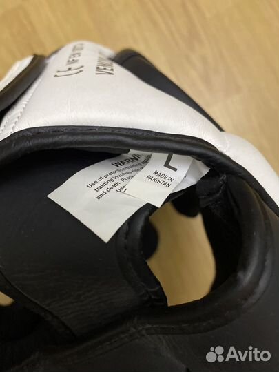 Боксерский шлем