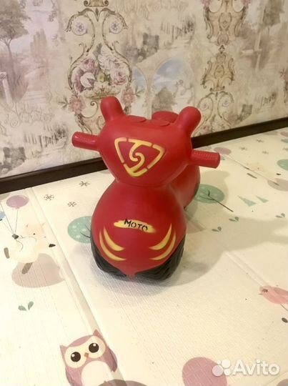 Игрушка попрыгун