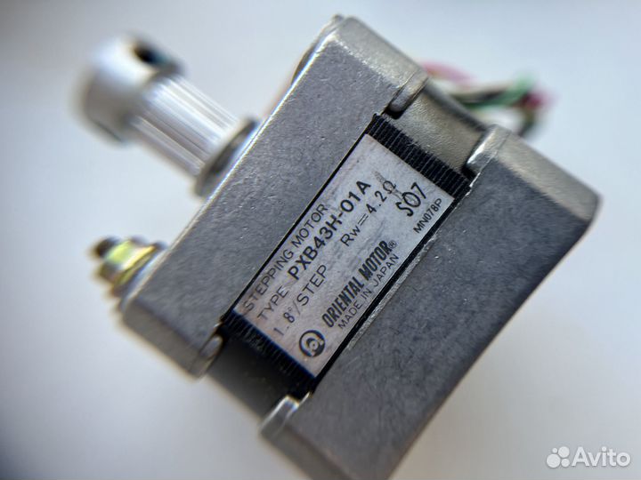Шаговый двигатель Oriental Motor