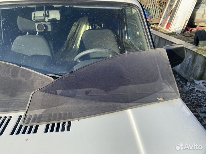 Шторки теневые