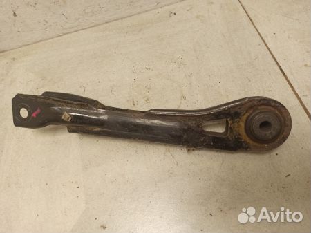 Рычаг задний поперечный