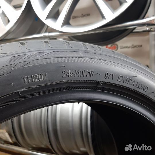 Triangle EffeXSport TH202 245/40 R18 97Y