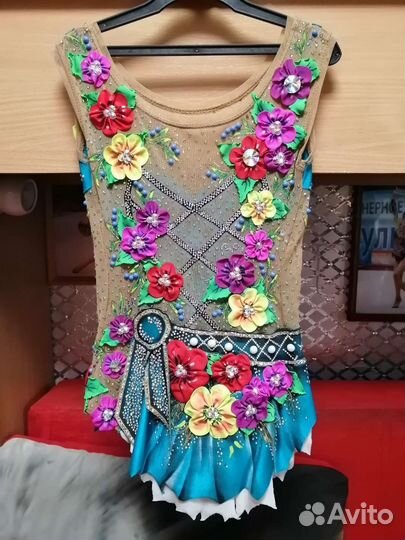 Купальник для художественной гимнастики