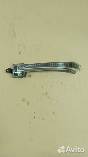 Боковой указатель поворота LADA Vesta