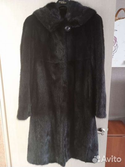 Шуба норковая с капюшоном