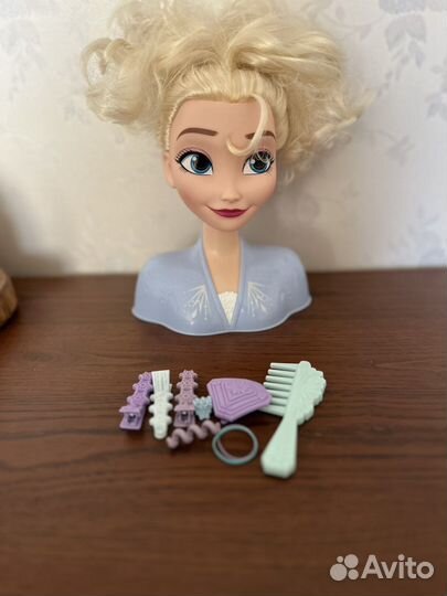 Кукла торс Эльза для причесок Frozen 2