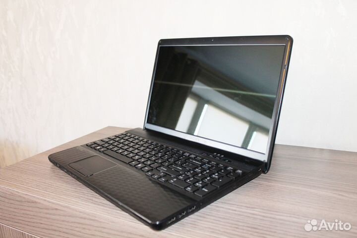 Sony PCG-71C12V, AMD E-450,4Гб,Radeon HD 6310