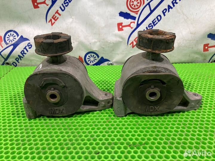 Подушка (опора) двигателя Acura Mdx YD1 J35A5 2004