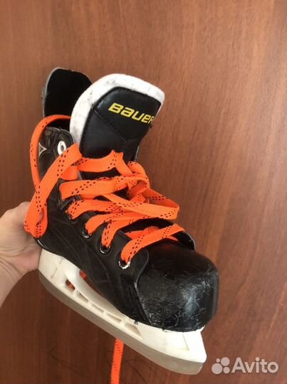 Хоккейные коньки bauer supreme S 140
