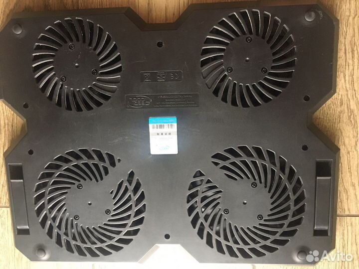 Подставка с охлаждением для ноутбука