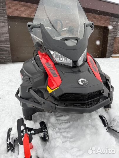 BRP Ski-Doo Skandic SWT 900 ACE 2022