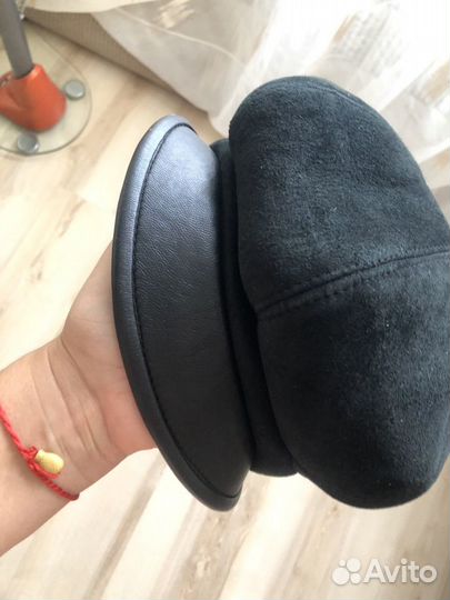 Зимняя кепка женская