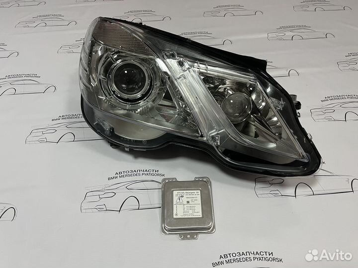 Правая фара Mercedes w212 дорестайлинг всборе