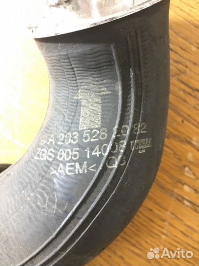 Патрубок интеркулера Mercedes C-Class W203 OM646