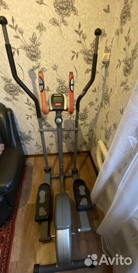 Эллиптический тренажер atemi ае405