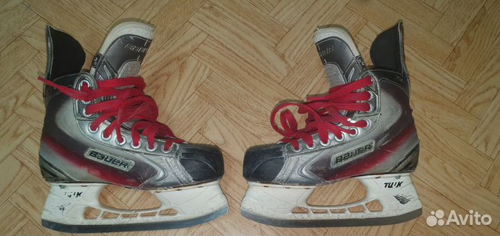 Хоккейные коньки Bauer Vapor X 7.0 размер jr 3 ее