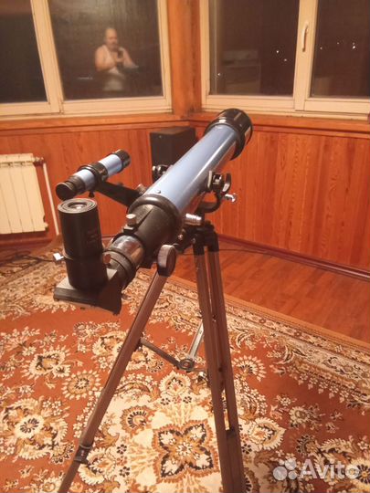 Телескоп на триноге