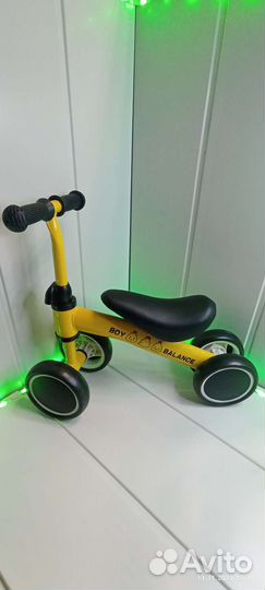 Самокат на 4 колёса от 1-3 лет