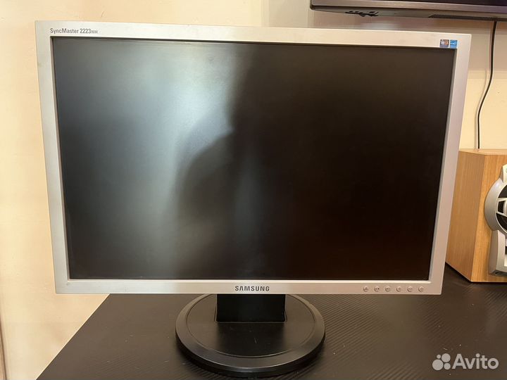 Монитор Samsung syncmaster 22