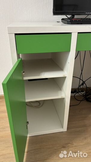 Рабочий стол IKEA