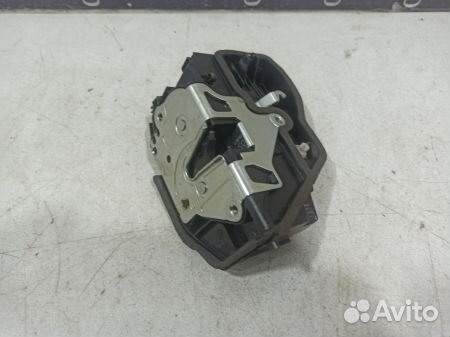 Замок двери задней правой