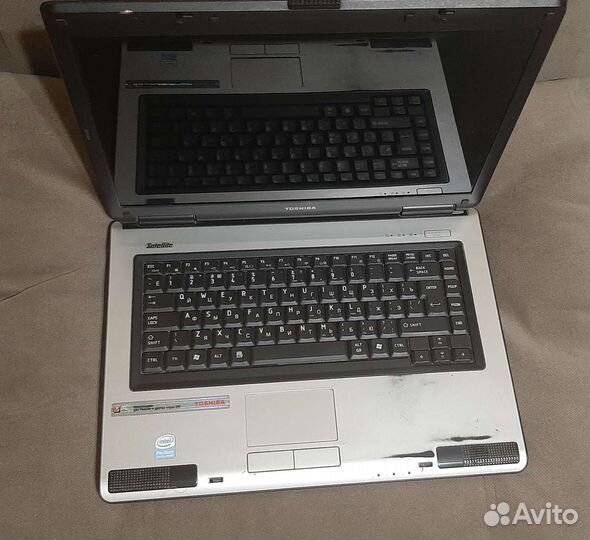 Ноутбук toshiba