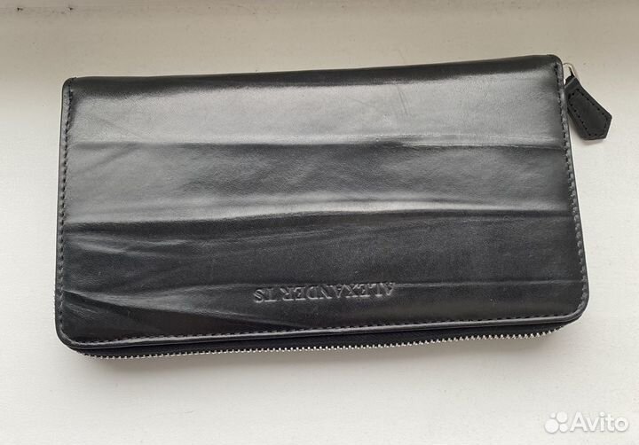 Мужское кожаное портмоне
