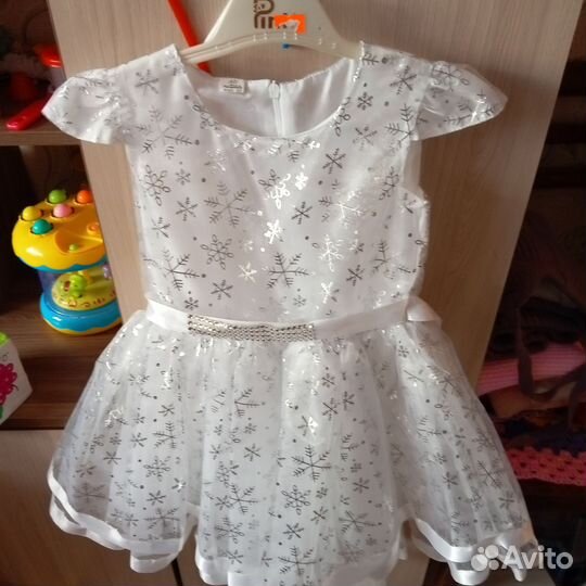 Новое праздничное платье