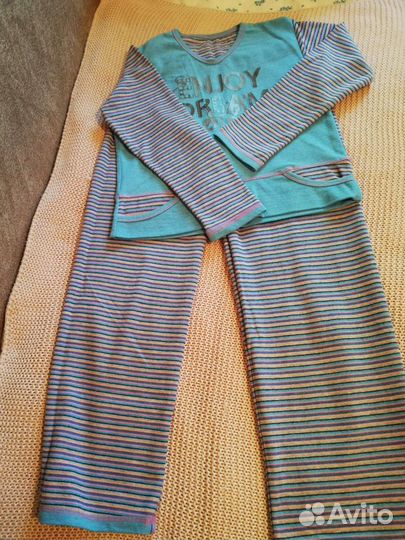 Спортивный костюм женский 44 46