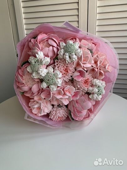 Зефирный букет из ягодного пюре