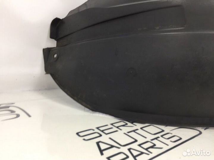 Подкрылок передний правый Ford Fusion JU 2008