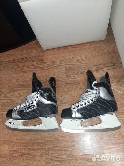 Хоккейные коньки bauer