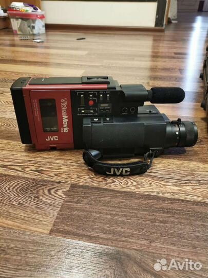 Видеокамера JVC из фильма Назад в будущее