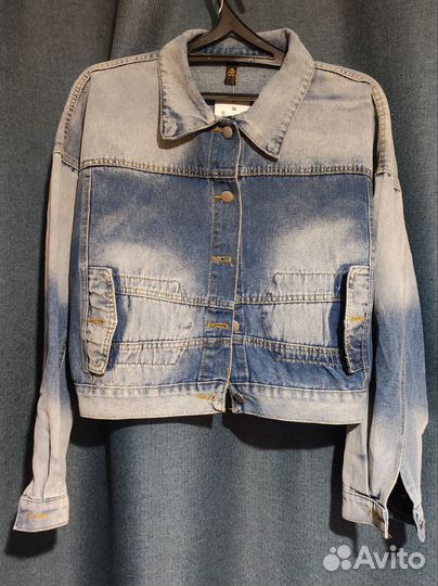 Джинсовая куртка