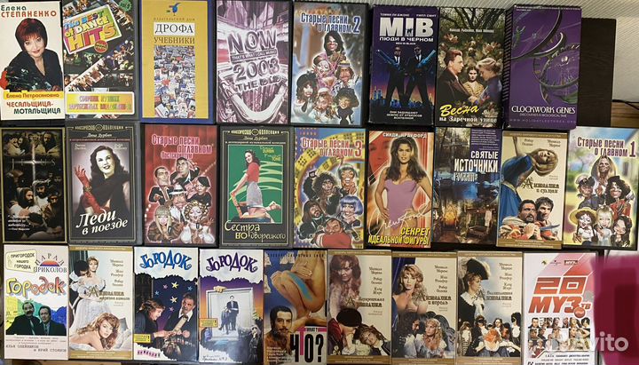 Фильмы на DVD и кассетах