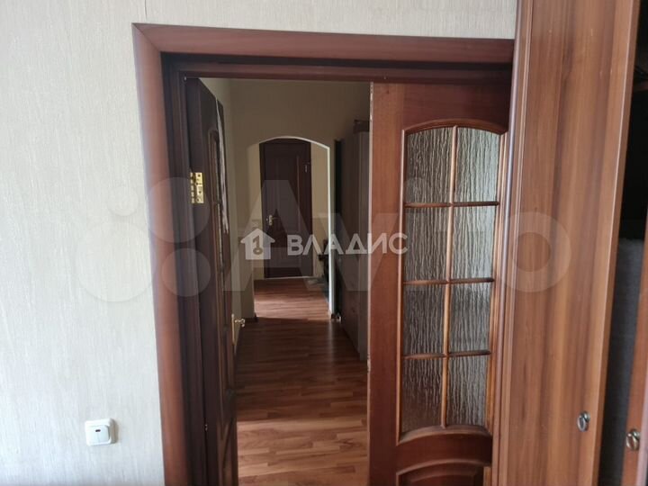 2-к. квартира, 58 м², 4/18 эт.