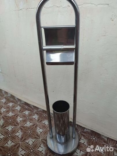 Держатель для туалетной бумаги напольный