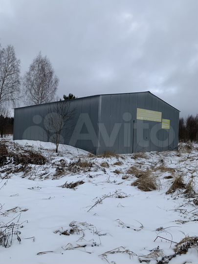 Земельный участок 101021 м² с ангаром/складом 216м