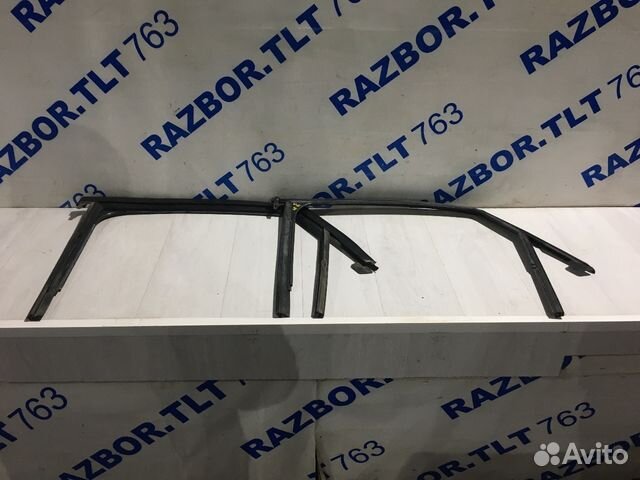 Уплотнитель рамки стекла audi A4 b8