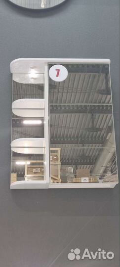 Навесная тумба для ванной