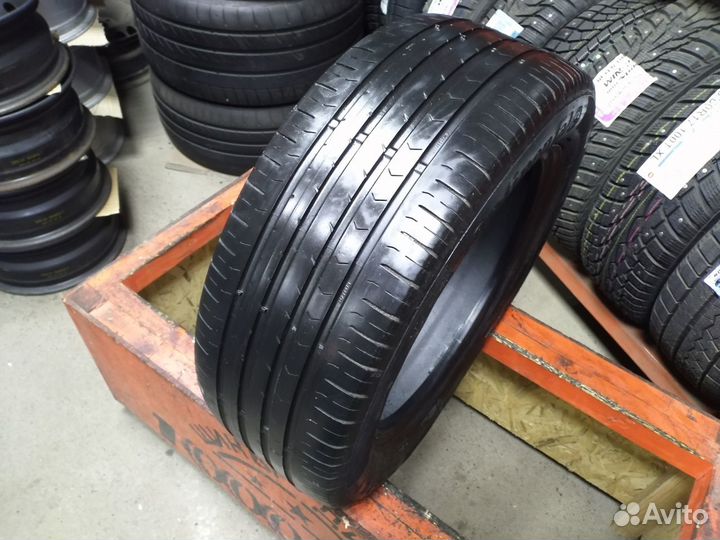 Continental ContiPremiumContact 5 215/55 R16