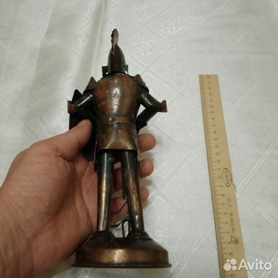 Статуэтка рыцарь винтаж