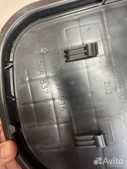 Ручка двери правая Skoda Rapid 2