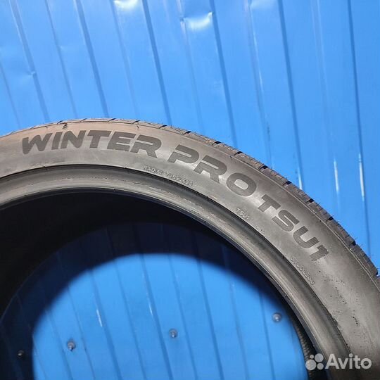 Tourador Winter Pro TSU1 275/40 R20 и 315/35 R20