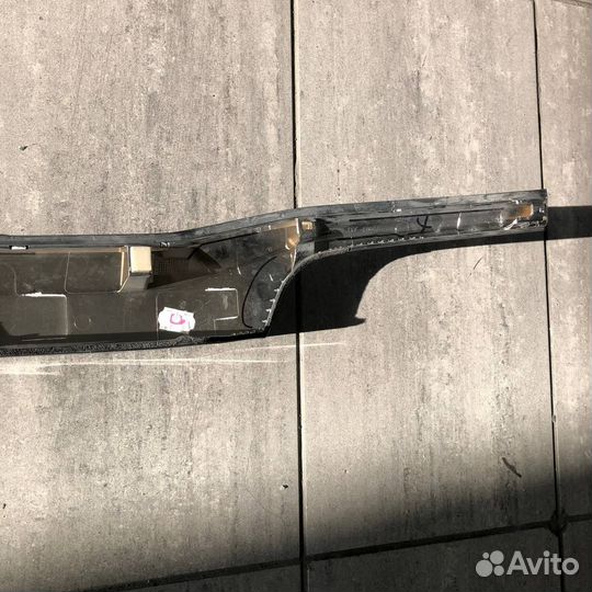 Накладка двери багажника Honda CR-V 5 поколение